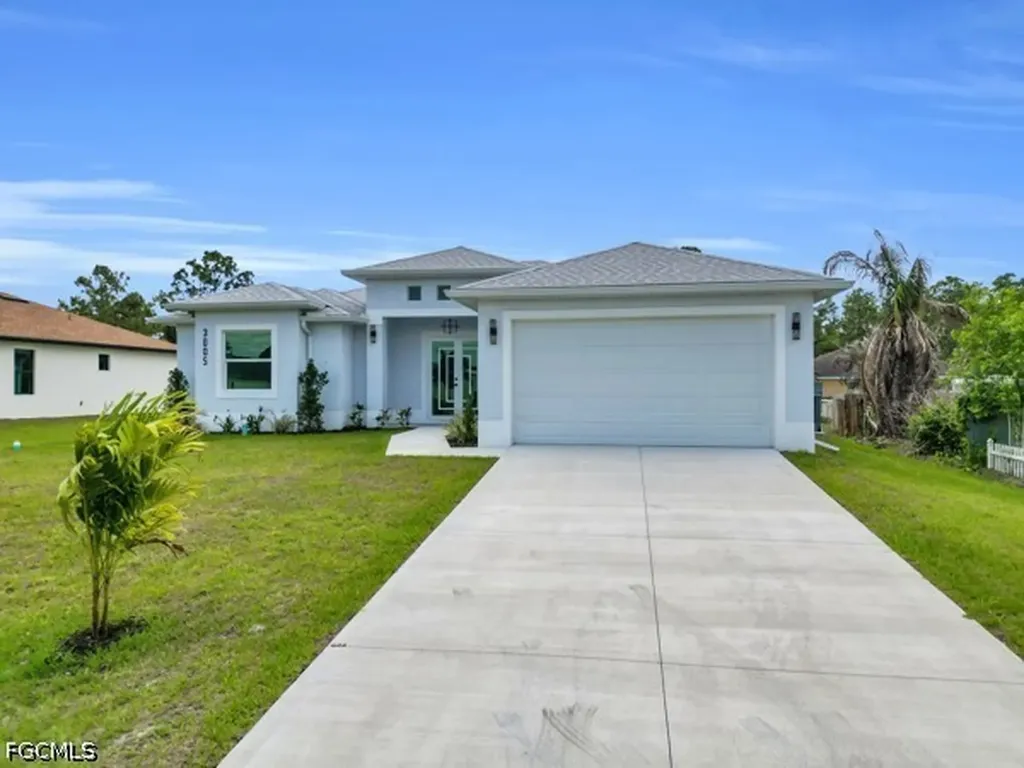 3005 52nd Street W Lehigh Acres FL 33971