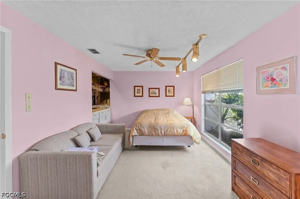 9712 Maplecrest Circle Lehigh Acres FL 33936