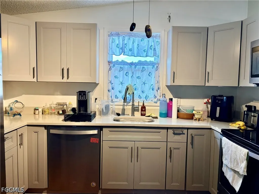 3134 Linwood Drive North Fort Myers FL 33917