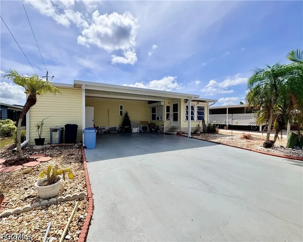 3134 Linwood Drive North Fort Myers FL 33917