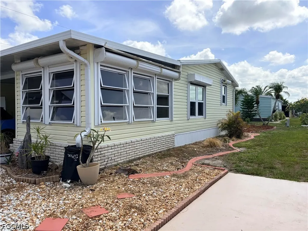 3134 Linwood Drive North Fort Myers FL 33917