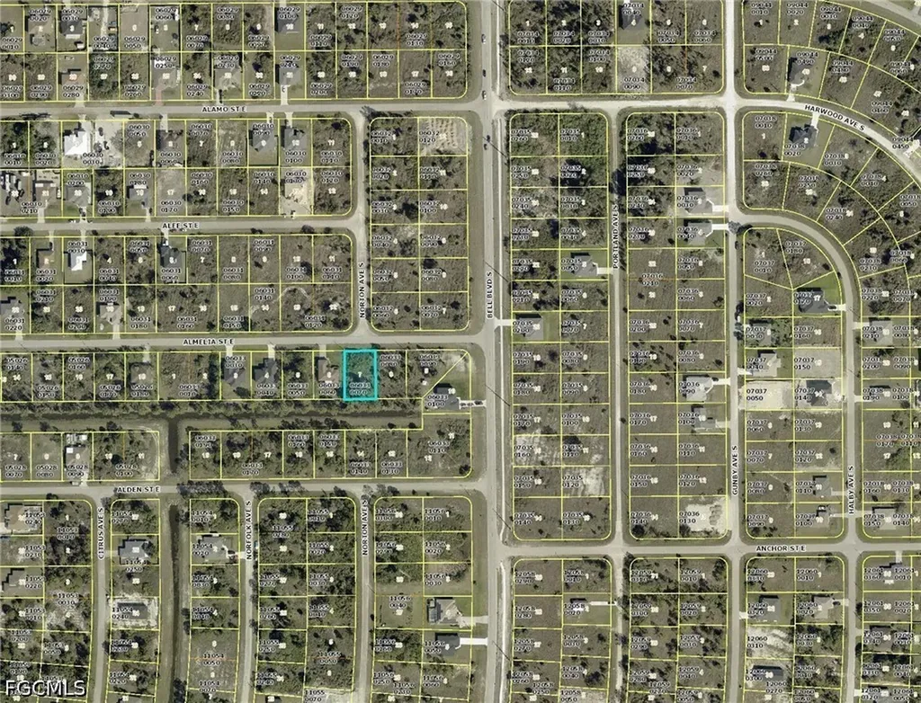 758 Almelia Street E Lehigh Acres FL 33974