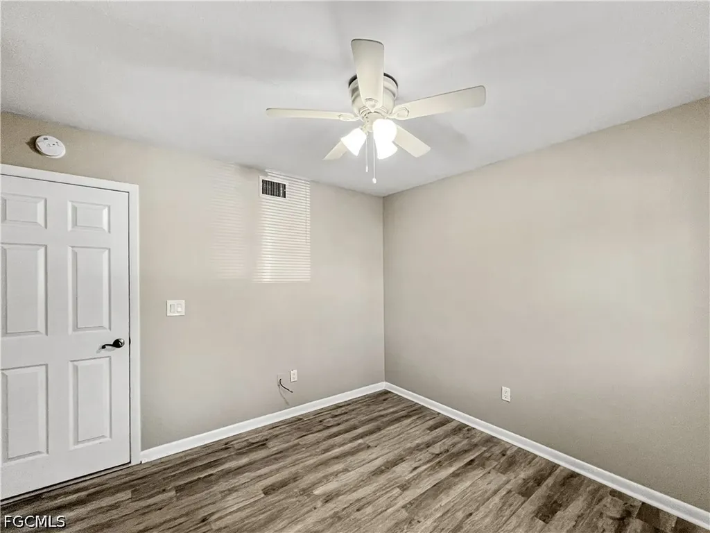 4530 SW 10th Avenue Cape Coral FL 33914