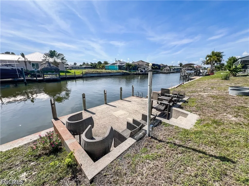 4530 SW 10th Avenue Cape Coral FL 33914