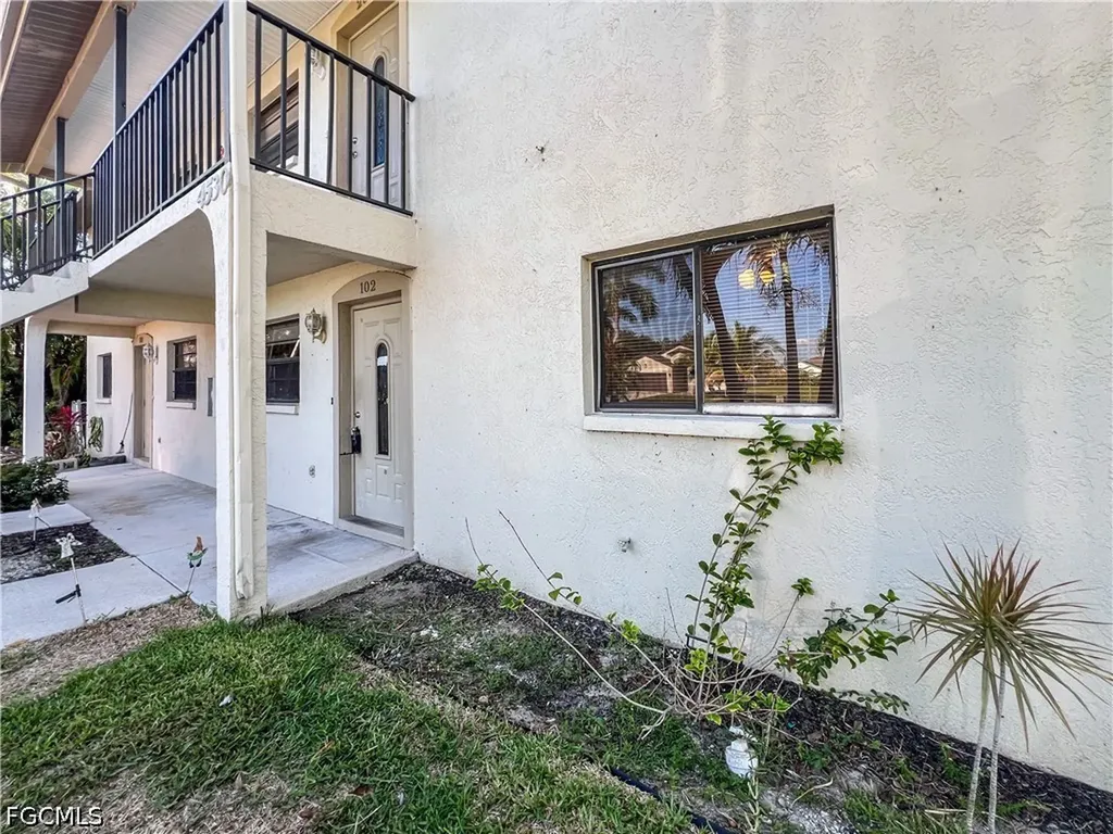 4530 SW 10th Avenue Cape Coral FL 33914