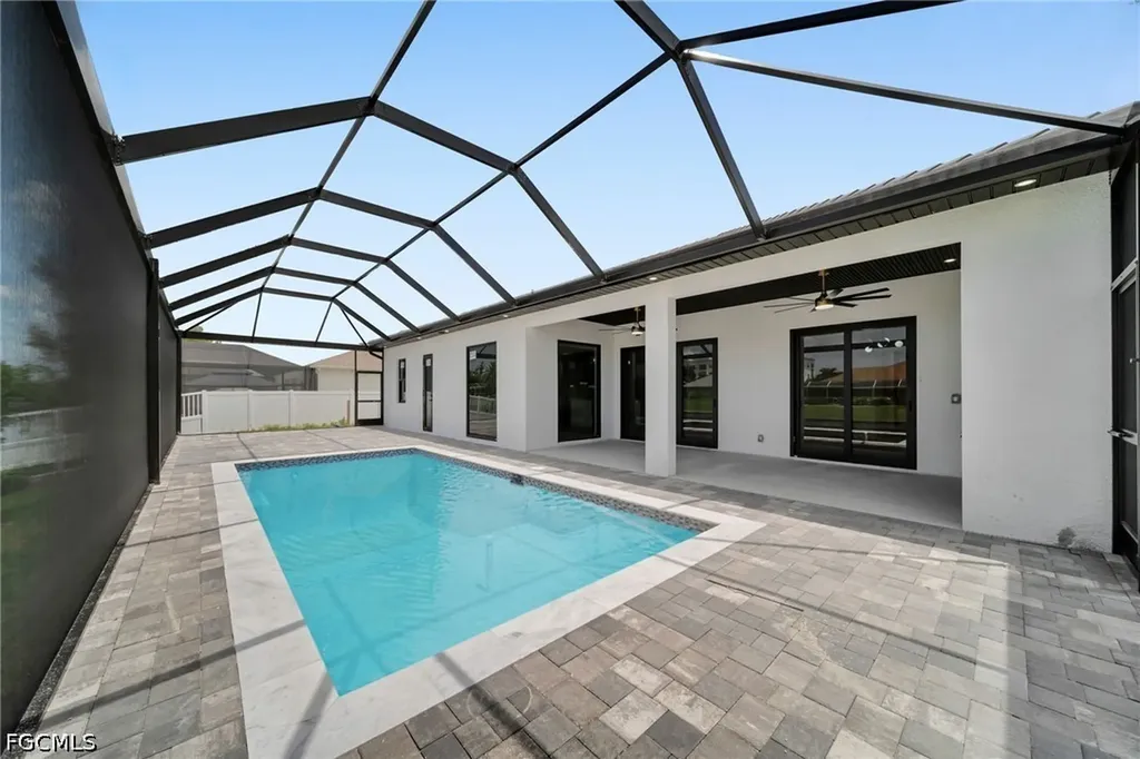 2320 SW 20th Avenue Cape Coral FL 33991