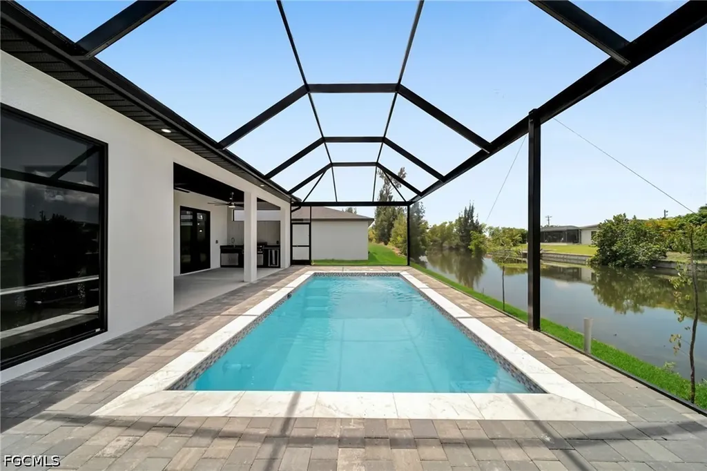 2320 SW 20th Avenue Cape Coral FL 33991