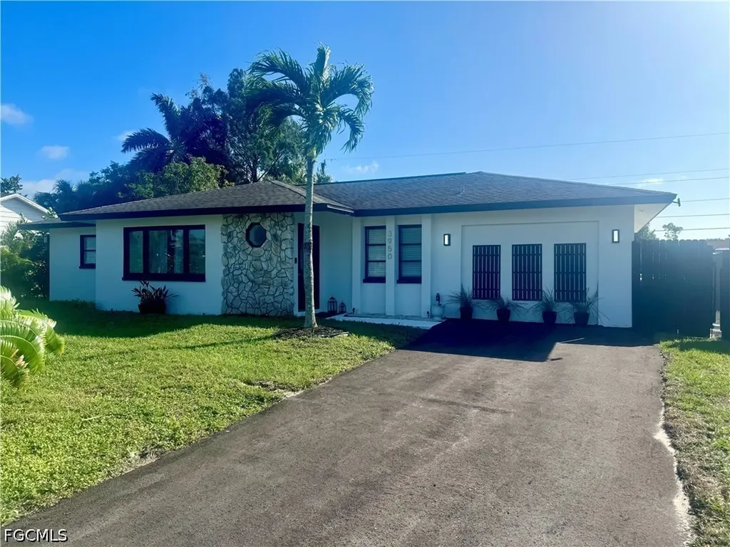 3950 Mohawk Place Naples FL 34112