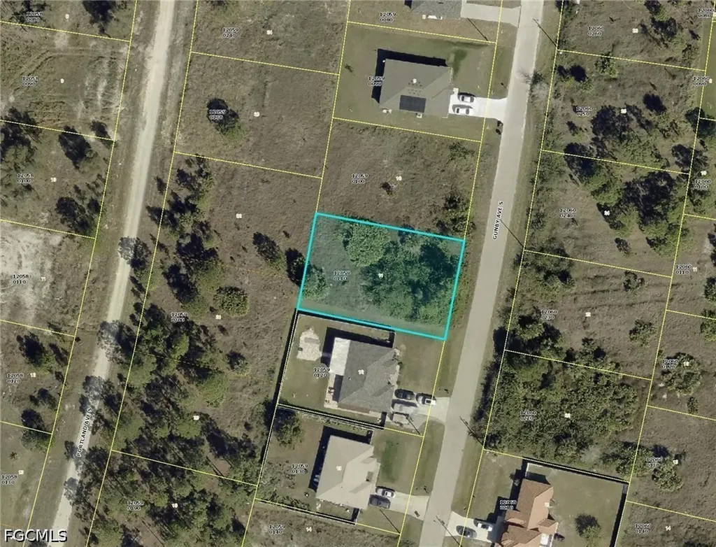 1092 Gunby Avenue S Lehigh Acres FL 33974