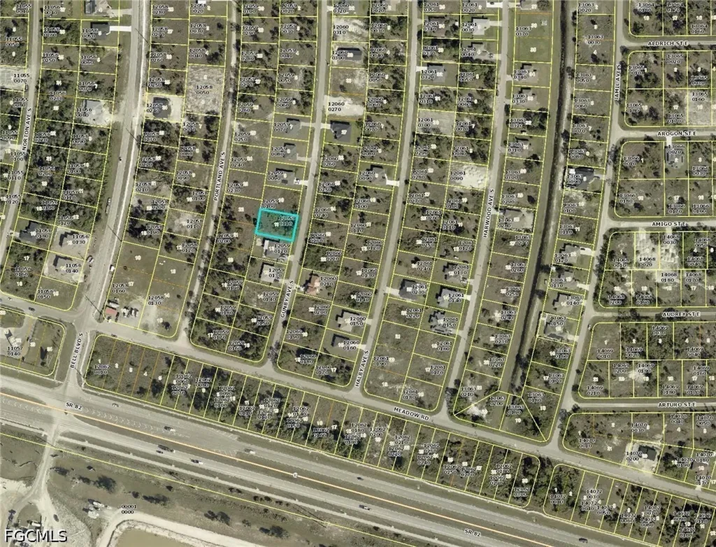 1092 Gunby Avenue S Lehigh Acres FL 33974