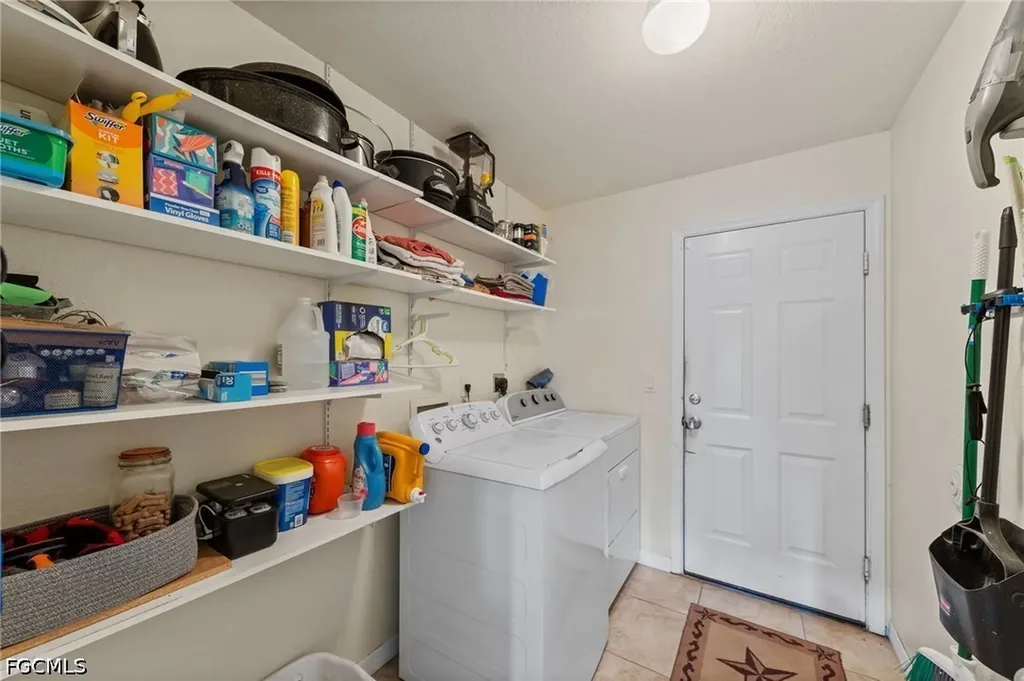 23 NW 29th Avenue Cape Coral FL 33993