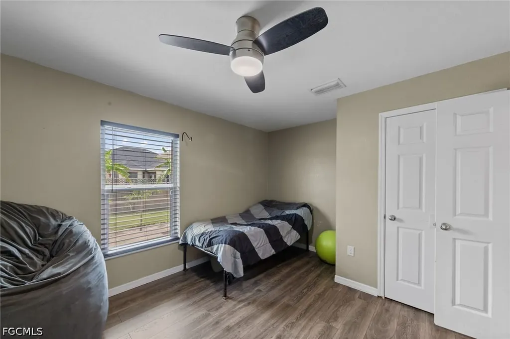 23 NW 29th Avenue Cape Coral FL 33993