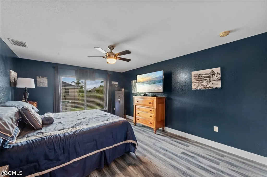 23 NW 29th Avenue Cape Coral FL 33993