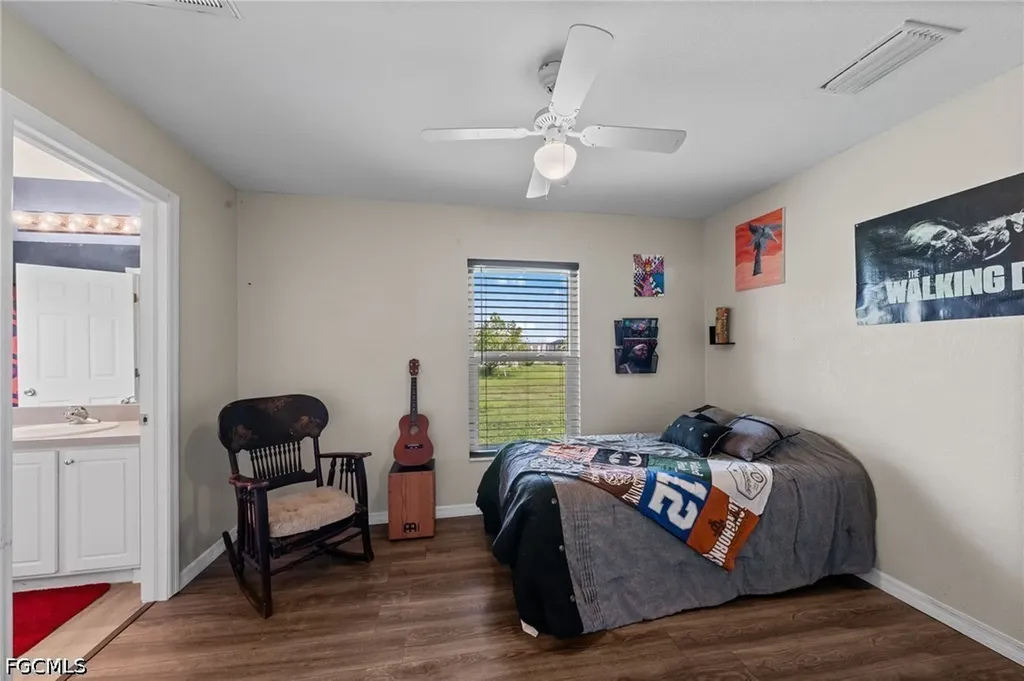 23 NW 29th Avenue Cape Coral FL 33993