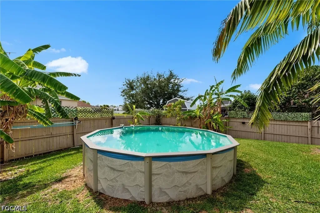 23 NW 29th Avenue Cape Coral FL 33993