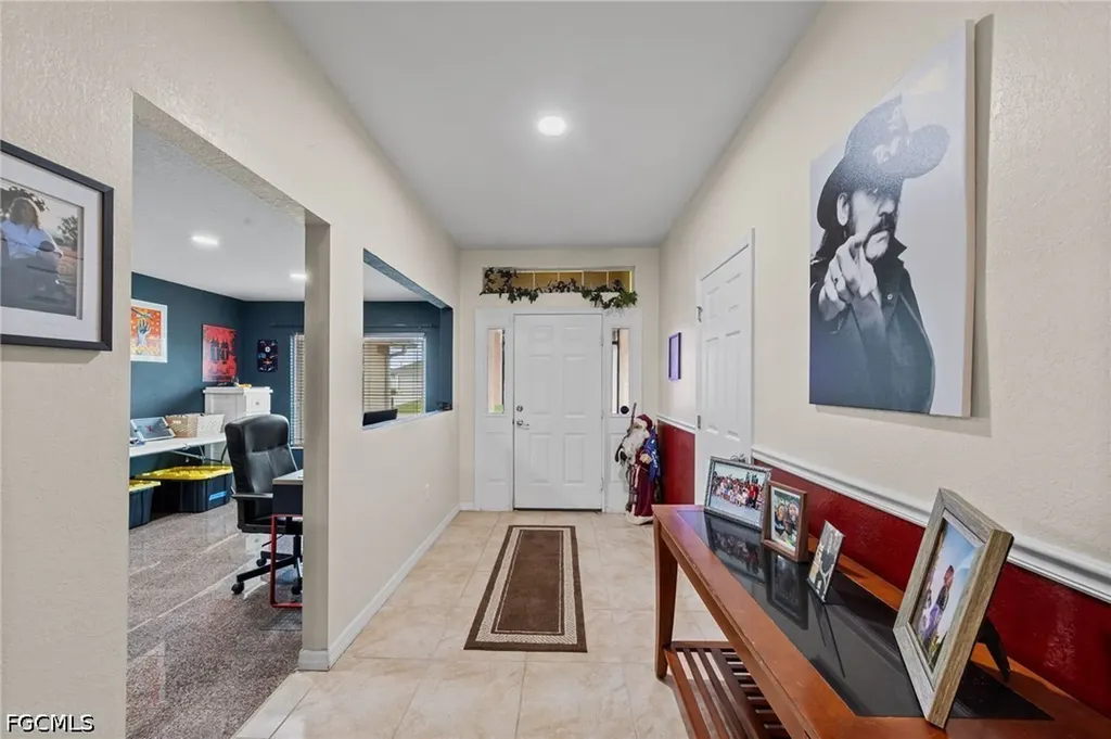 23 NW 29th Avenue Cape Coral FL 33993