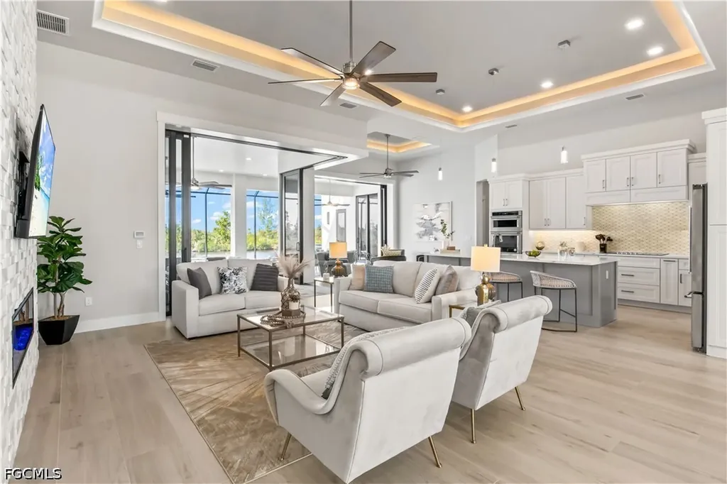 1512 NW 42nd Avenue Cape Coral FL 33993