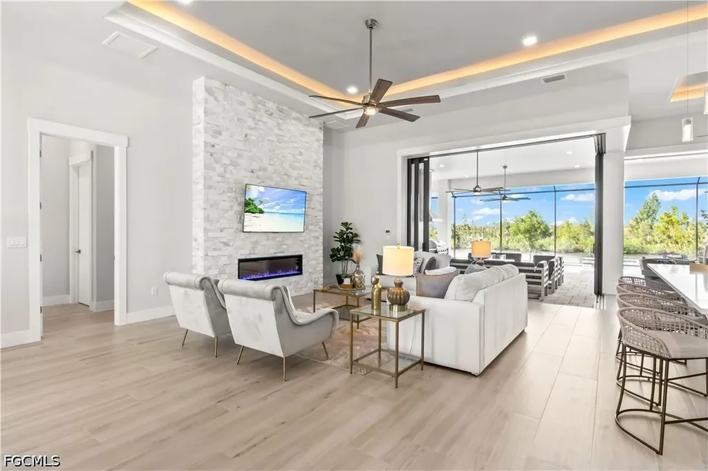 1512 NW 42nd Avenue Cape Coral FL 33993