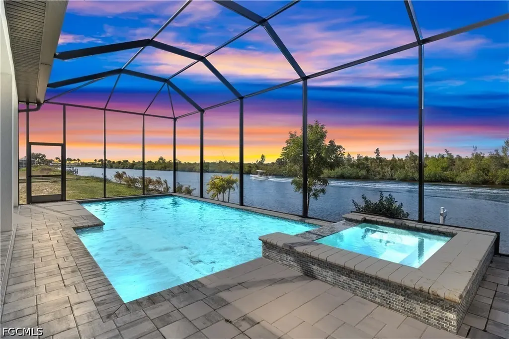 1512 NW 42nd Avenue Cape Coral FL 33993
