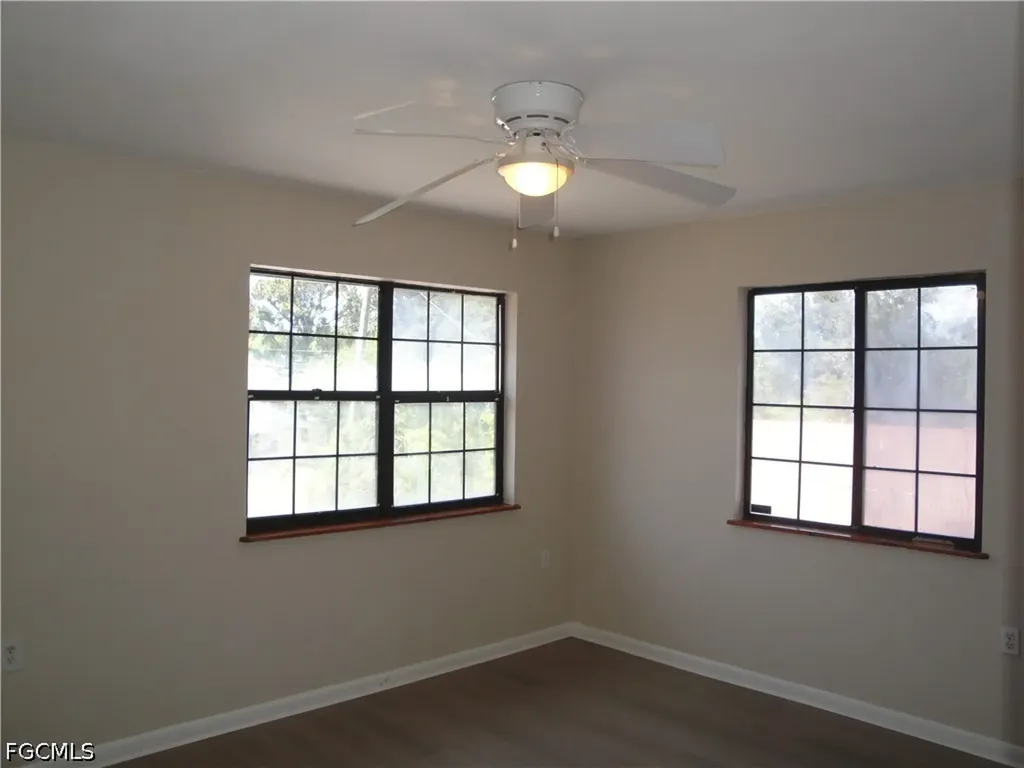 279 Hubbard Avenue North Fort Myers FL 33917