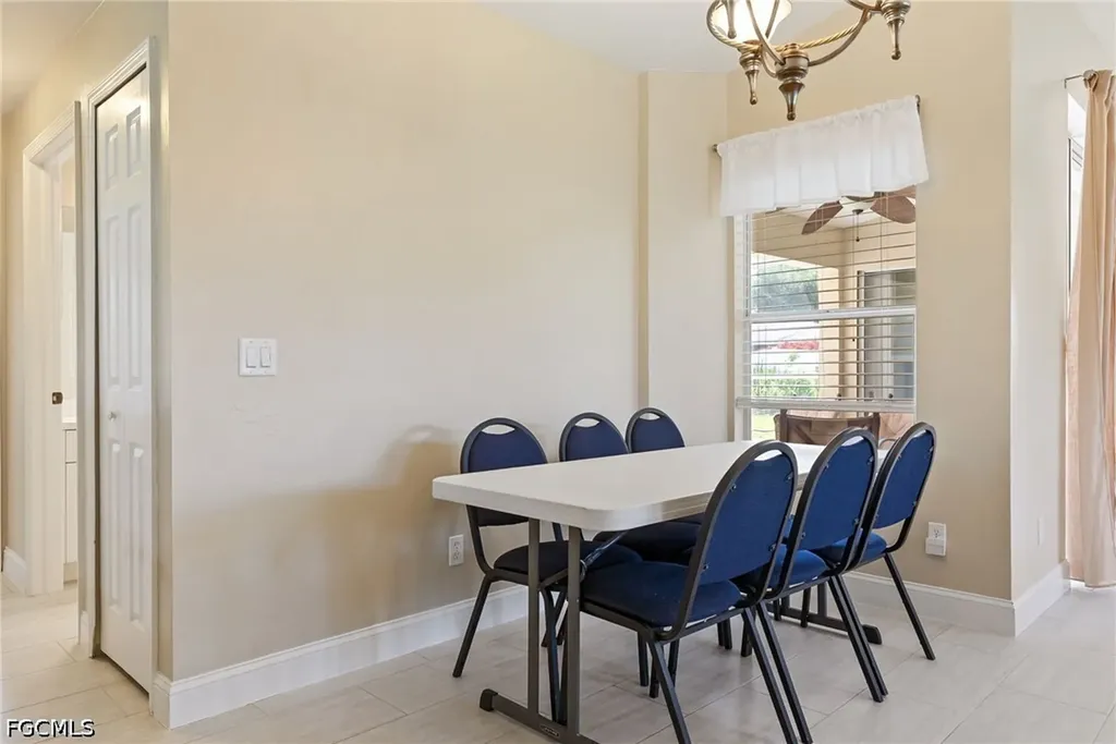 1127 SW 29th Street Cape Coral FL 33914