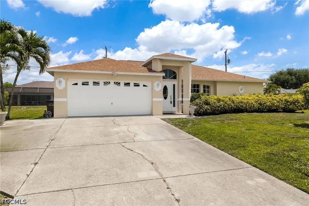 1127 SW 29th Street Cape Coral FL 33914