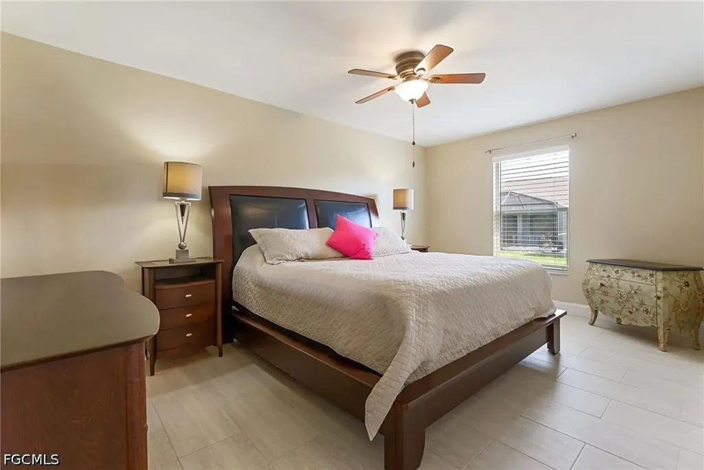 1127 SW 29th Street Cape Coral FL 33914