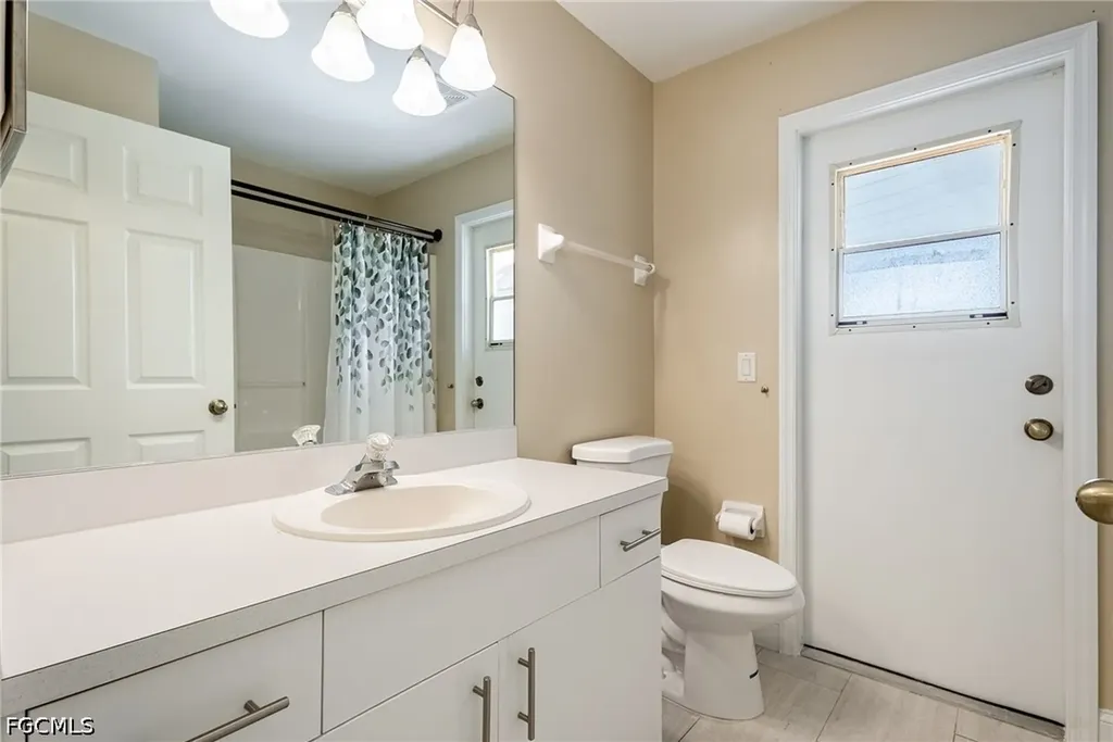 1127 SW 29th Street Cape Coral FL 33914