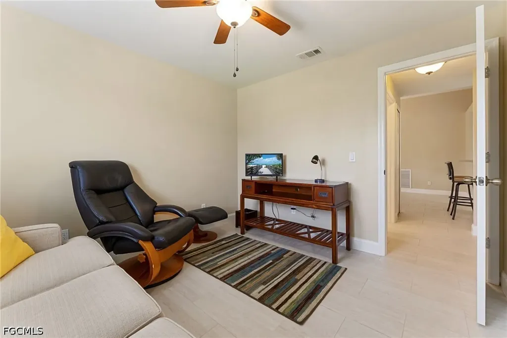 1127 SW 29th Street Cape Coral FL 33914