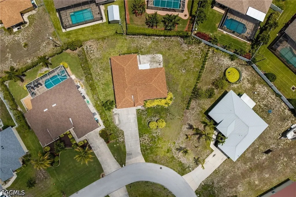 1127 SW 29th Street Cape Coral FL 33914