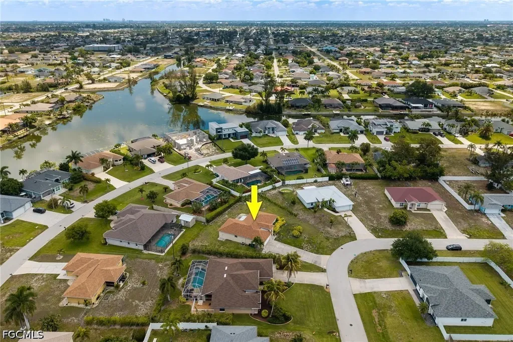 1127 SW 29th Street Cape Coral FL 33914