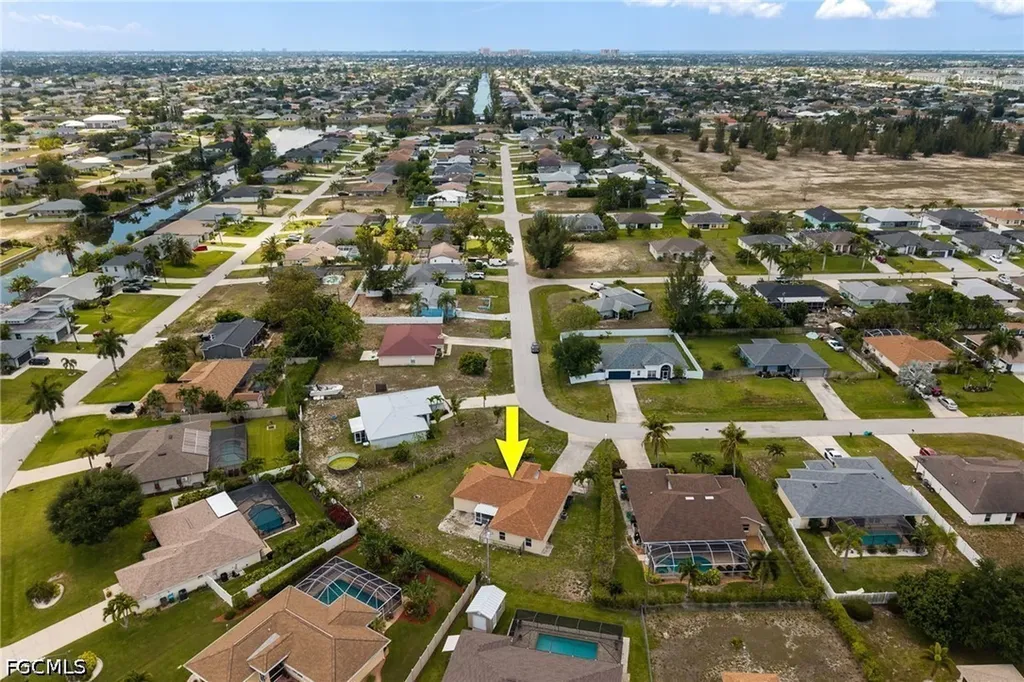 1127 SW 29th Street Cape Coral FL 33914