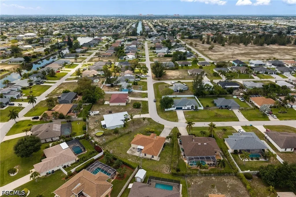1127 SW 29th Street Cape Coral FL 33914