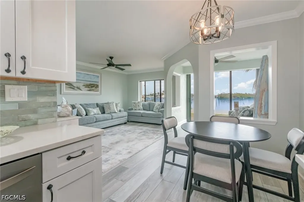 898 Buttonwood Drive Fort Myers Beach FL 33931