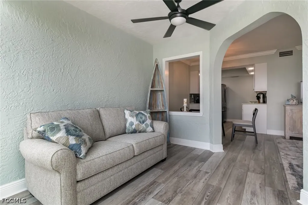 898 Buttonwood Drive Fort Myers Beach FL 33931