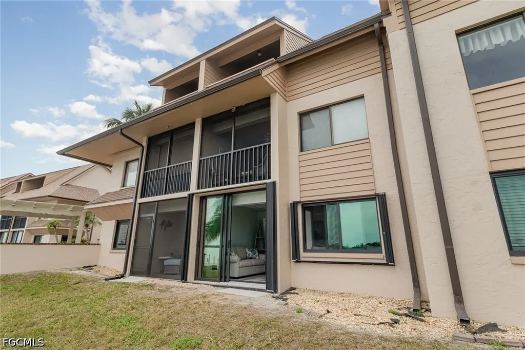 898 Buttonwood Drive Fort Myers Beach FL 33931