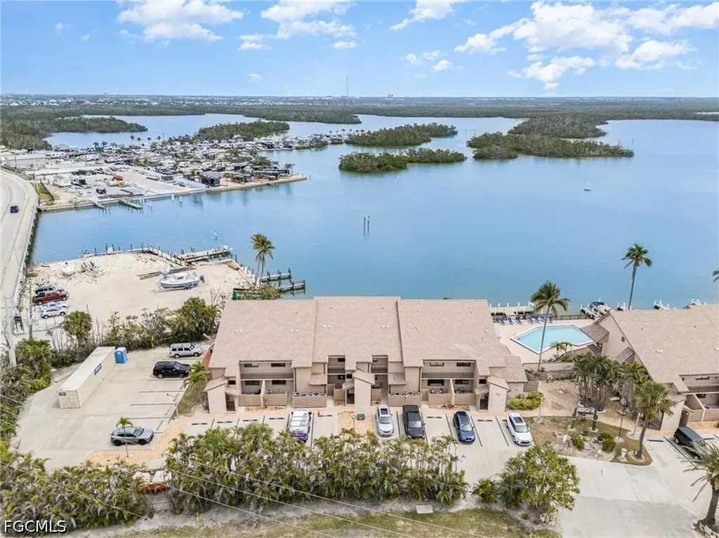 898 Buttonwood Drive Fort Myers Beach FL 33931