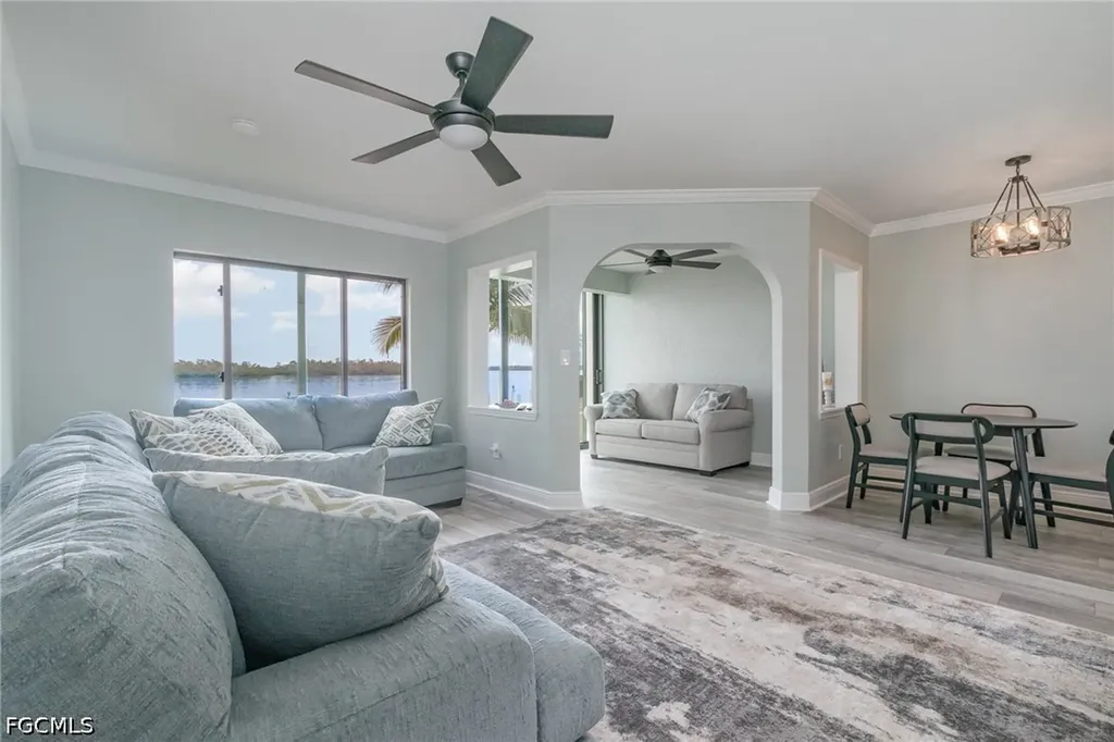 898 Buttonwood Drive Fort Myers Beach FL 33931