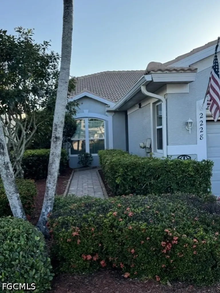 2228 Carnaby Court Lehigh Acres FL 33973