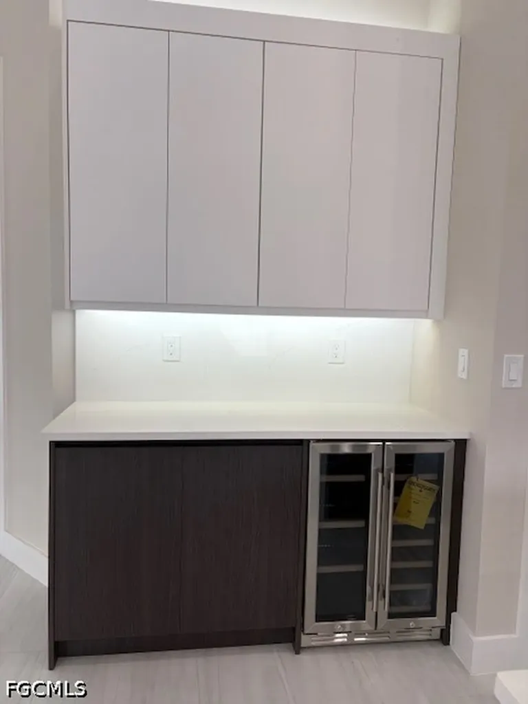 106 NE 8th Place Cape Coral FL 33993