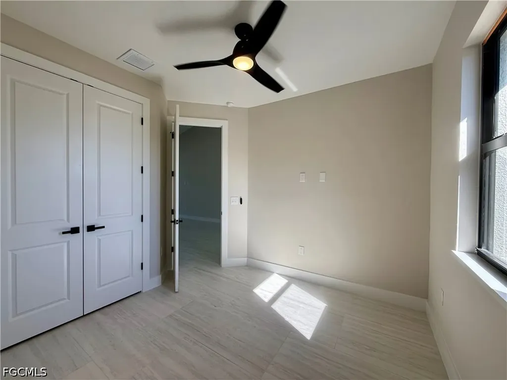 106 NE 8th Place Cape Coral FL 33993