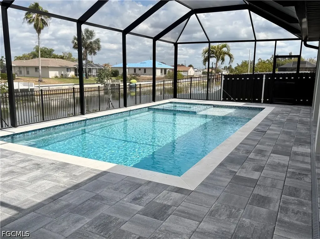 106 NE 8th Place Cape Coral FL 33993