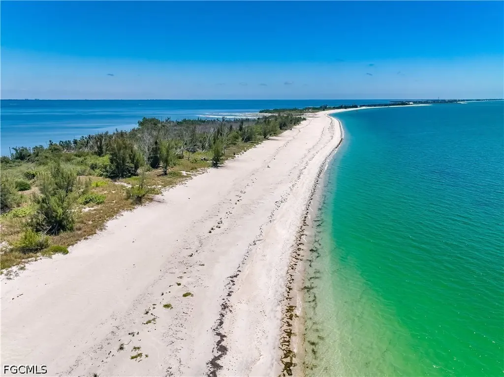 11657 Redfish Shores Drive Upper Captiva FL 33924