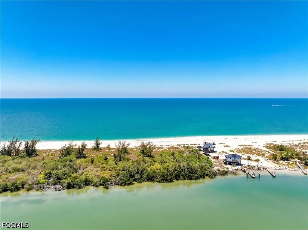 11657 Redfish Shores Drive Upper Captiva FL 33924