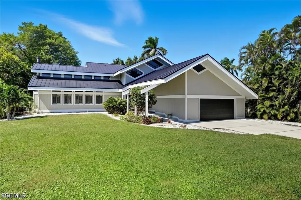 330 Prather Drive Fort Myers FL 33919