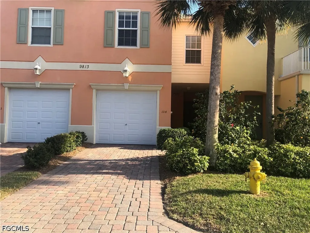 9813 Quinta Artesa Way Fort Myers FL 33908