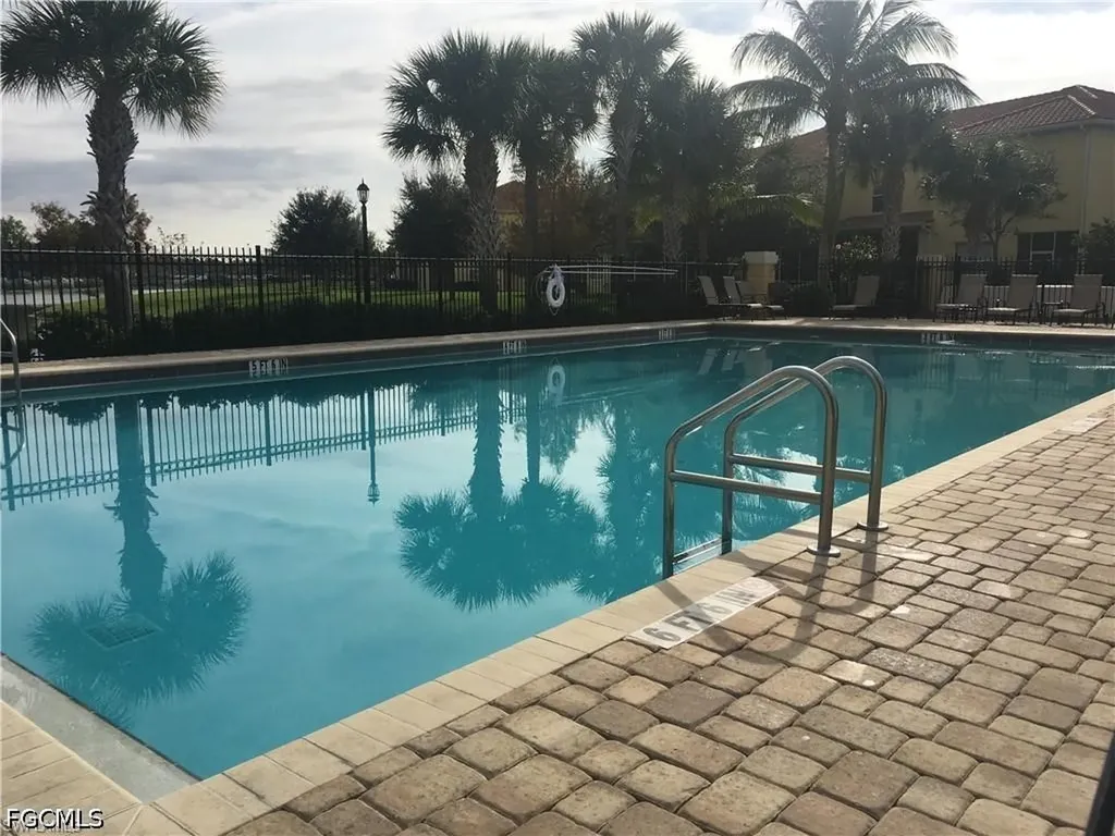 9813 Quinta Artesa Way Fort Myers FL 33908
