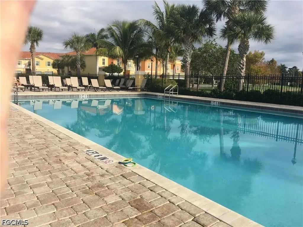 9813 Quinta Artesa Way Fort Myers FL 33908