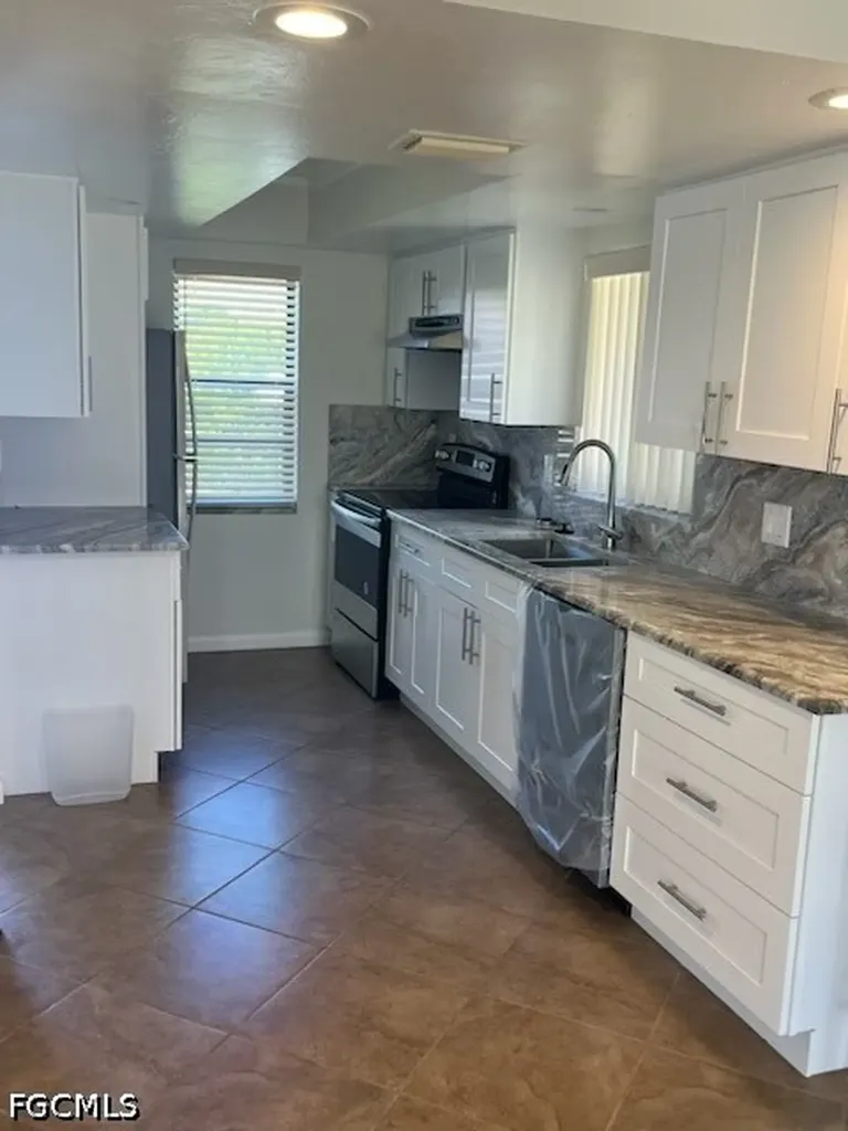 5105 Coronado Parkway Cape Coral FL 33904