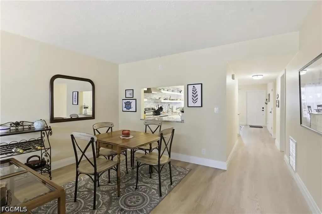 3371 N Key Drive North Fort Myers FL 33903